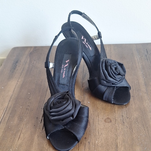 Nina Shoes - NINA NEW YORK Black Satin Rosette D'orsay Slingback Heels - Size 6M